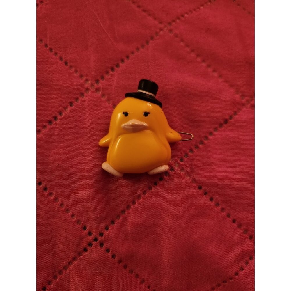 Vintage Duck Hair Clip